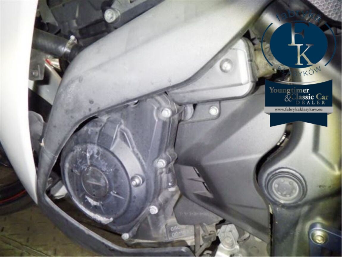 YAMAHA YZF-R25  - zdjęcie 4