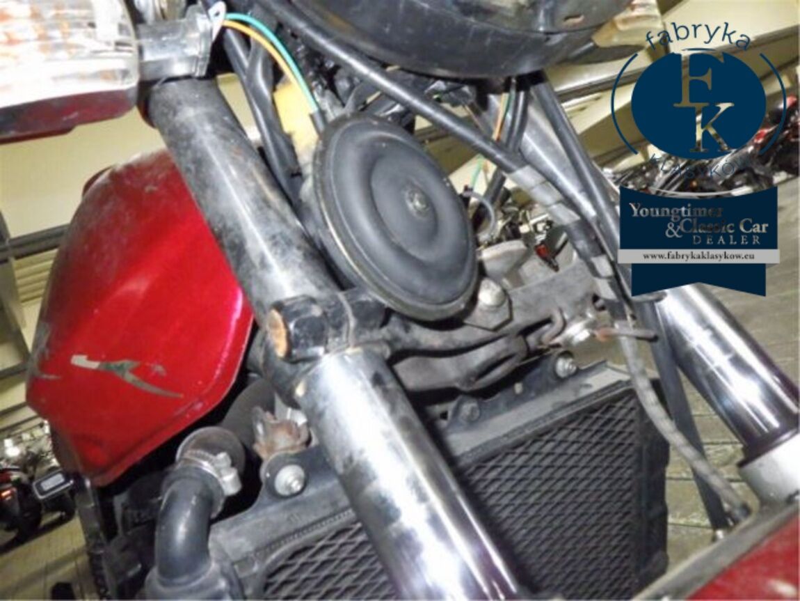 SUZUKI GSX250 KATANA  - zdjęcie 18