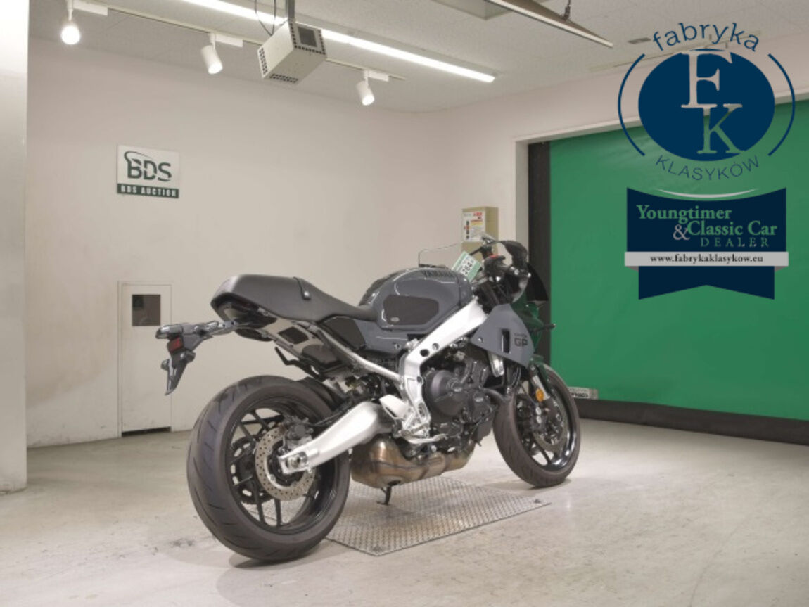 YAMAHA XSR900GP 2024 - zdjęcie 6