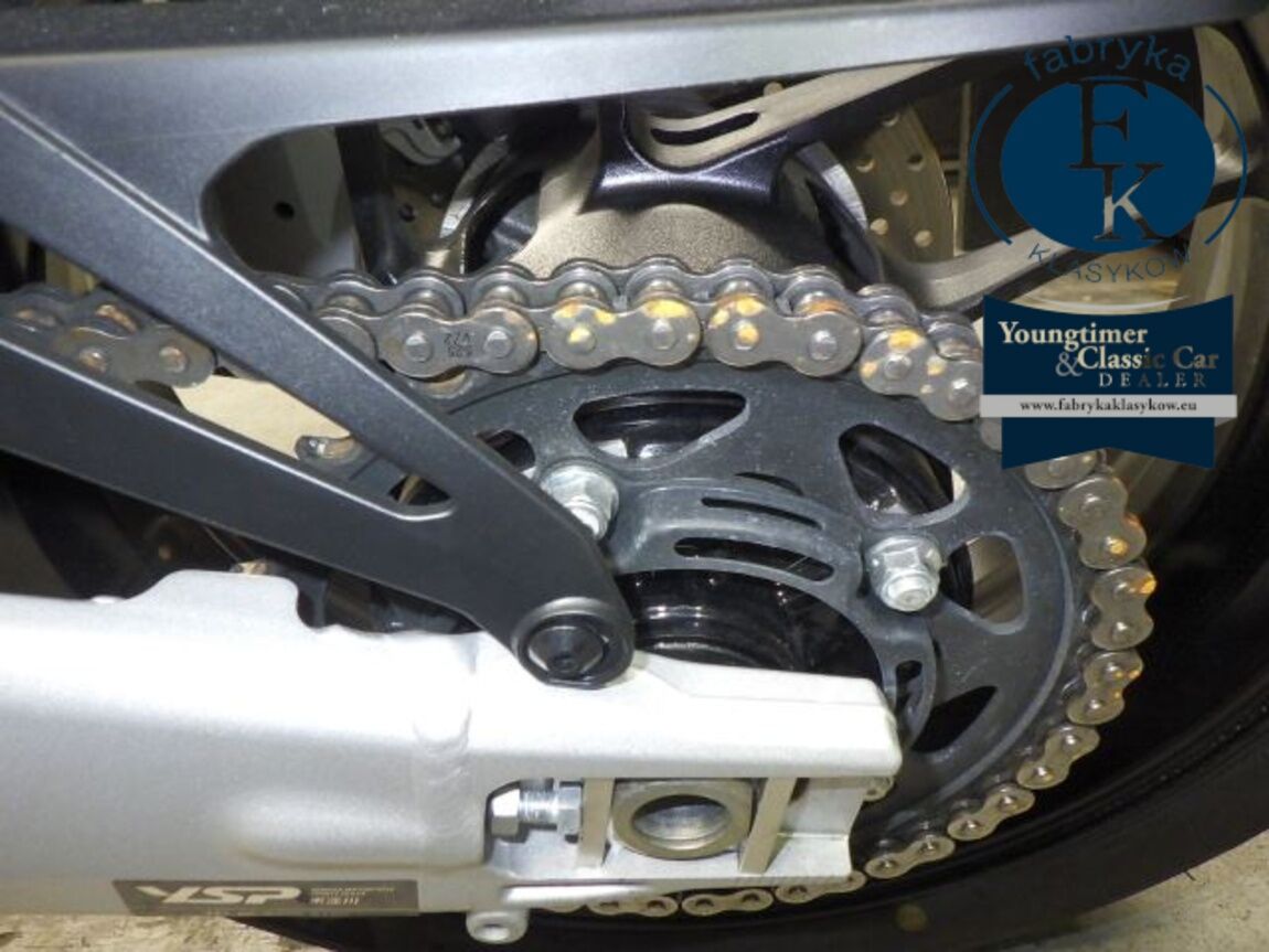 YAMAHA XSR900GP 2024 - zdjęcie 25