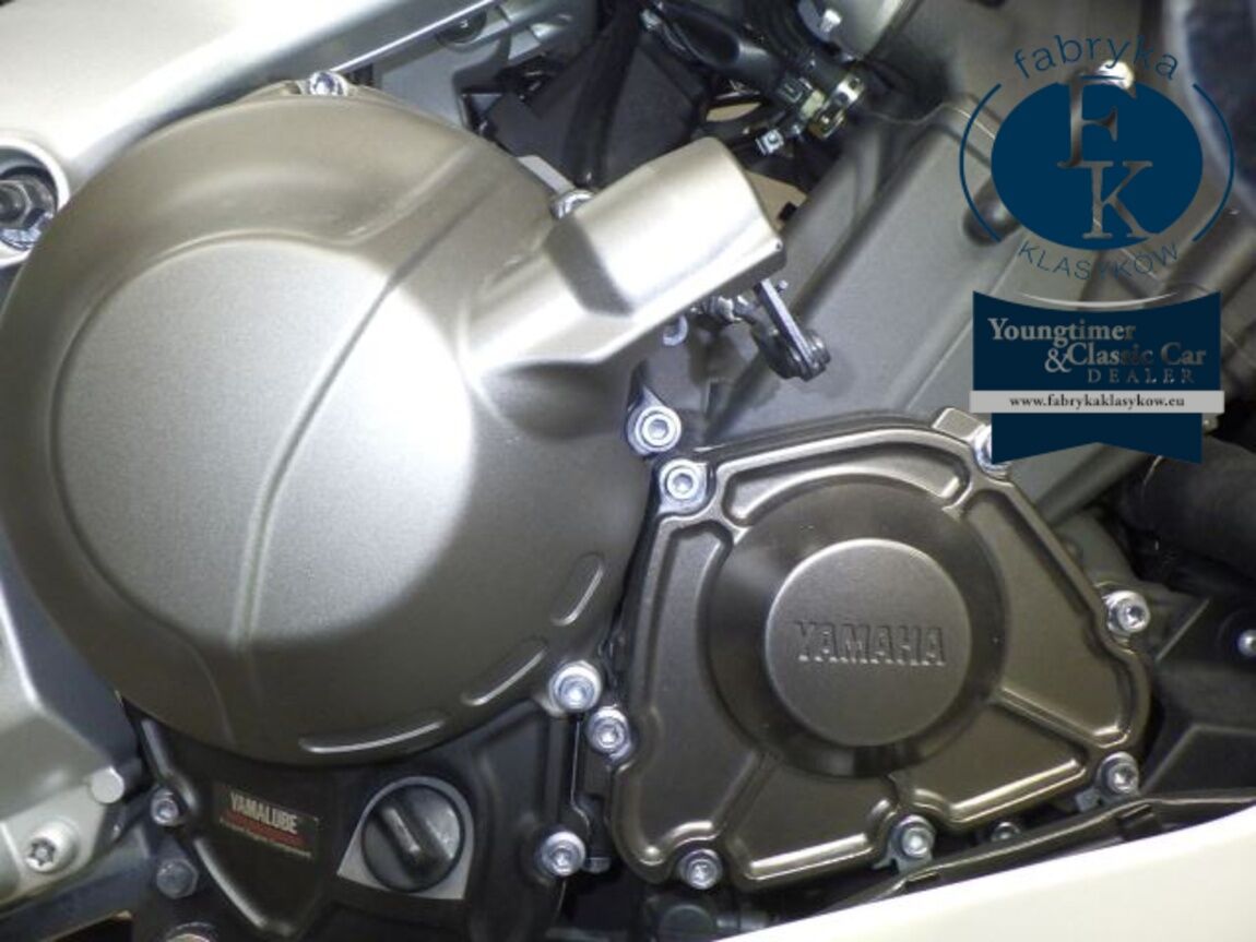 YAMAHA XSR900GP 2025 - zdjęcie 12