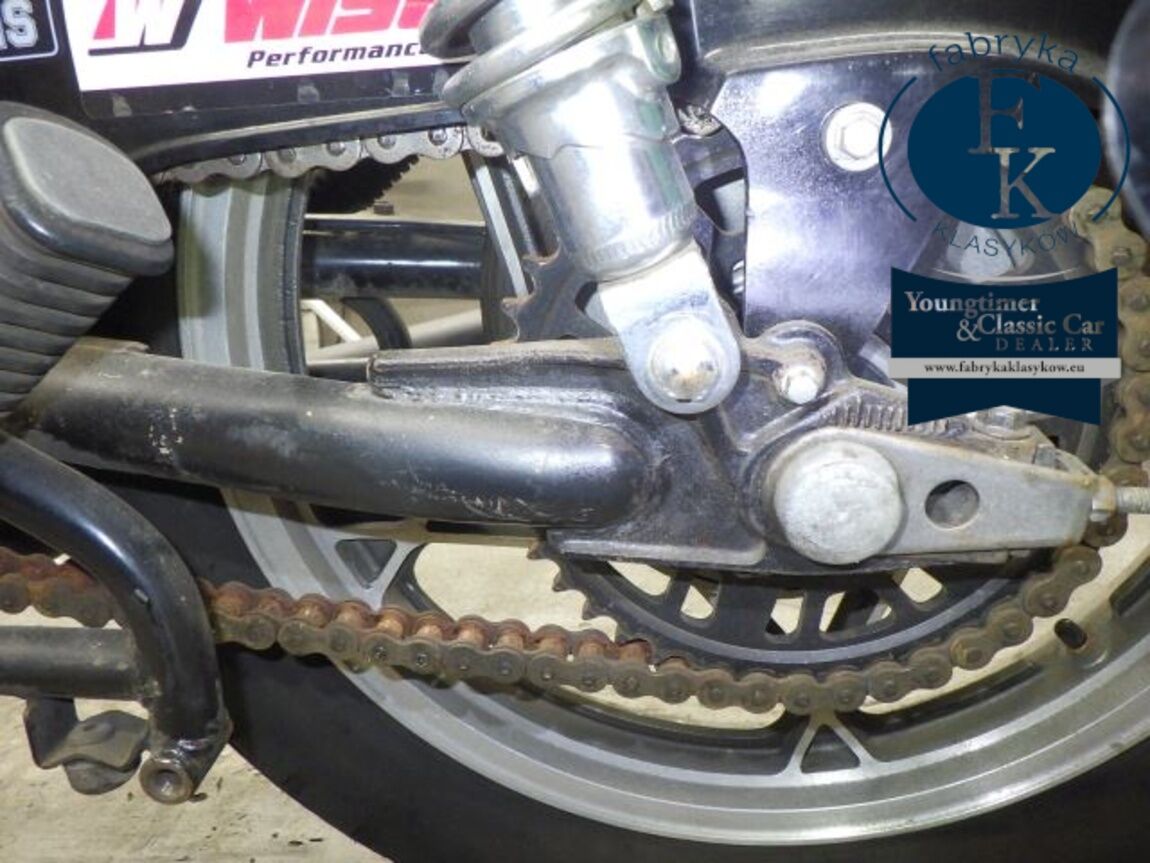 SUZUKI GS750 2022 - zdjęcie 26