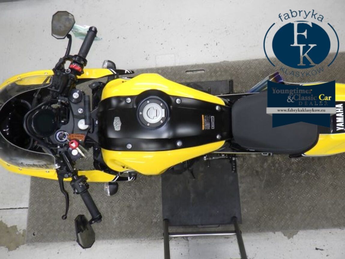 YAMAHA XSR900 2017 - zdjęcie 32