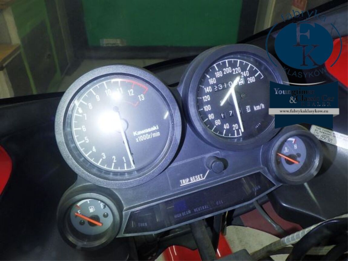 KAWASAKI GPZ900R 2000 - zdjęcie 13
