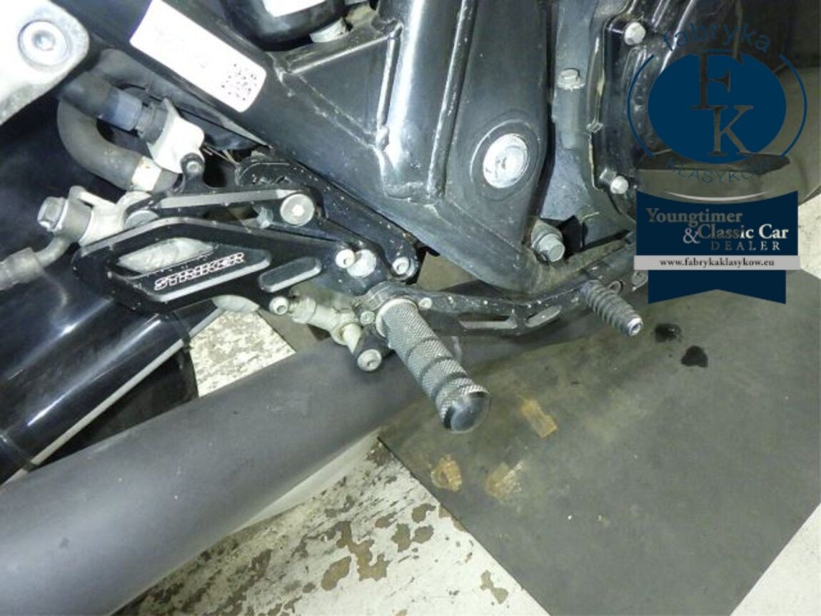 KAWASAKI ZRX1100 1997 - zdjęcie 30