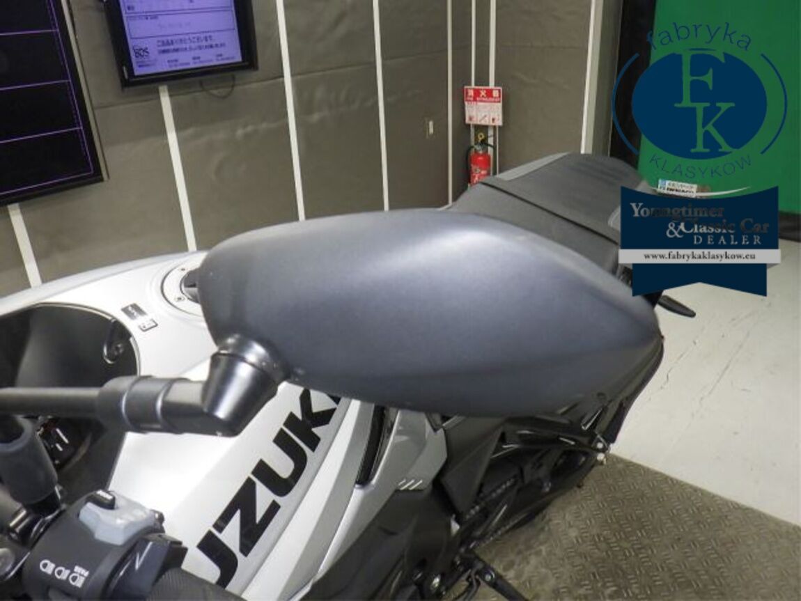 SUZUKI KATANA1000 2023 - zdjęcie 15