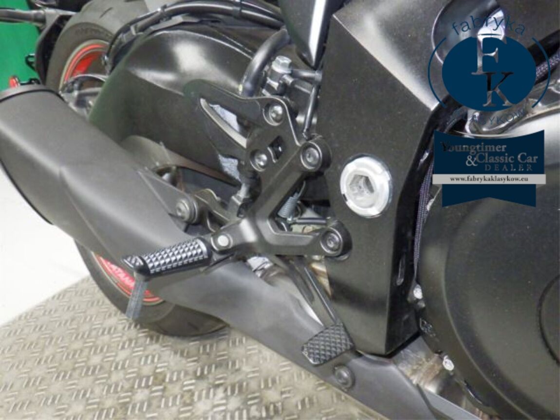 SUZUKI KATANA1000 2023 - zdjęcie 28