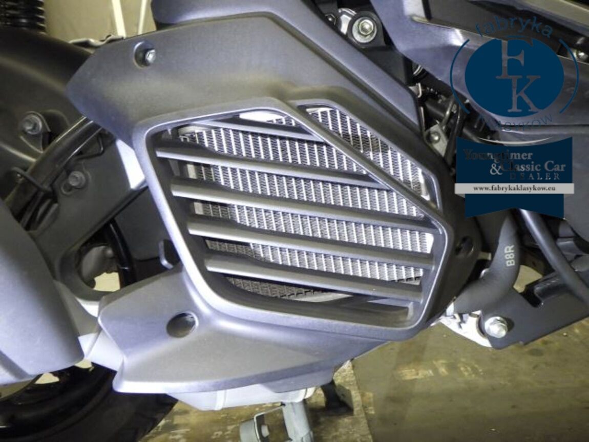 YAMAHA X FORCE  - zdjęcie 12