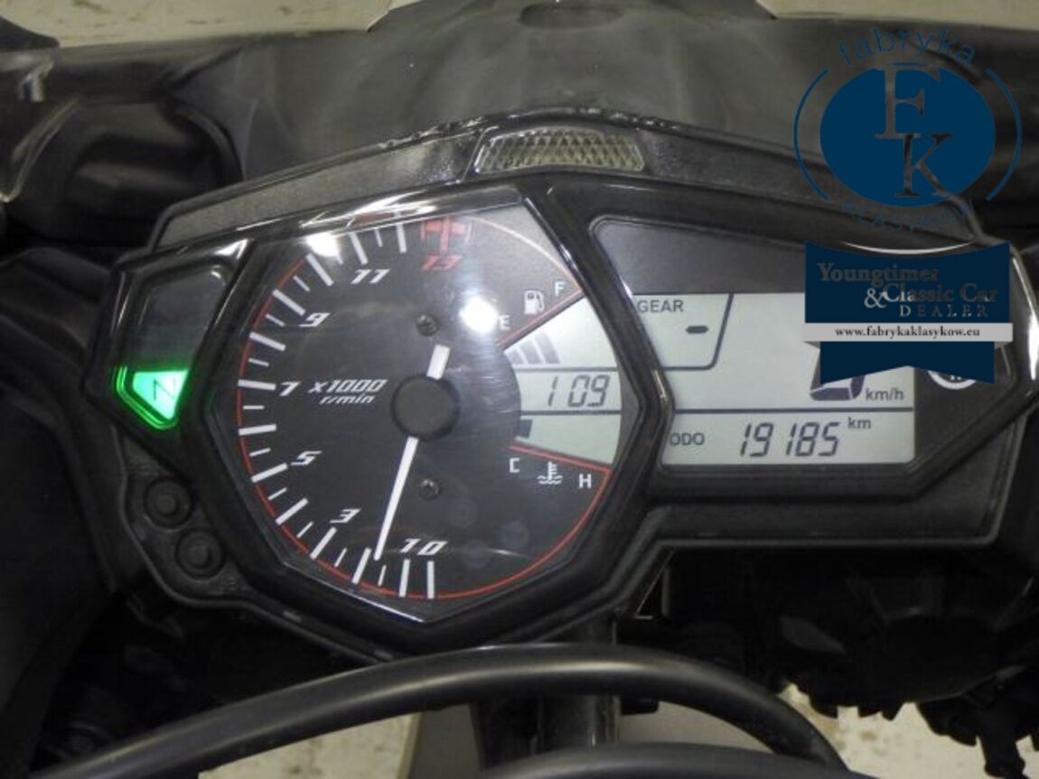 YAMAHA YZF-R3 2016 - zdjęcie 13