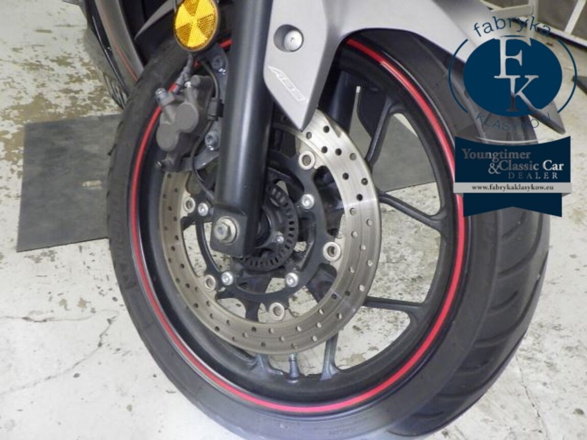 YAMAHA YZF-R3 2016 - zdjęcie 23