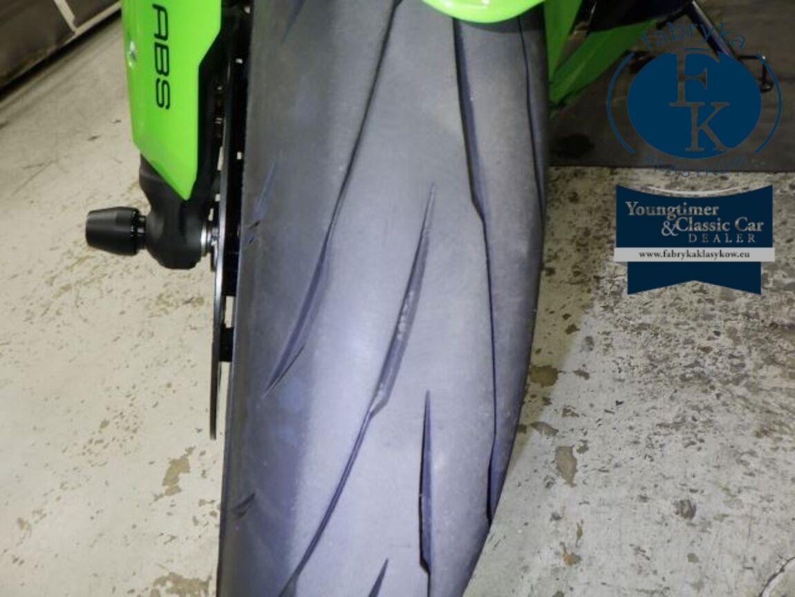 KAWASAKI ZX-4RR 2023 - zdjęcie 21