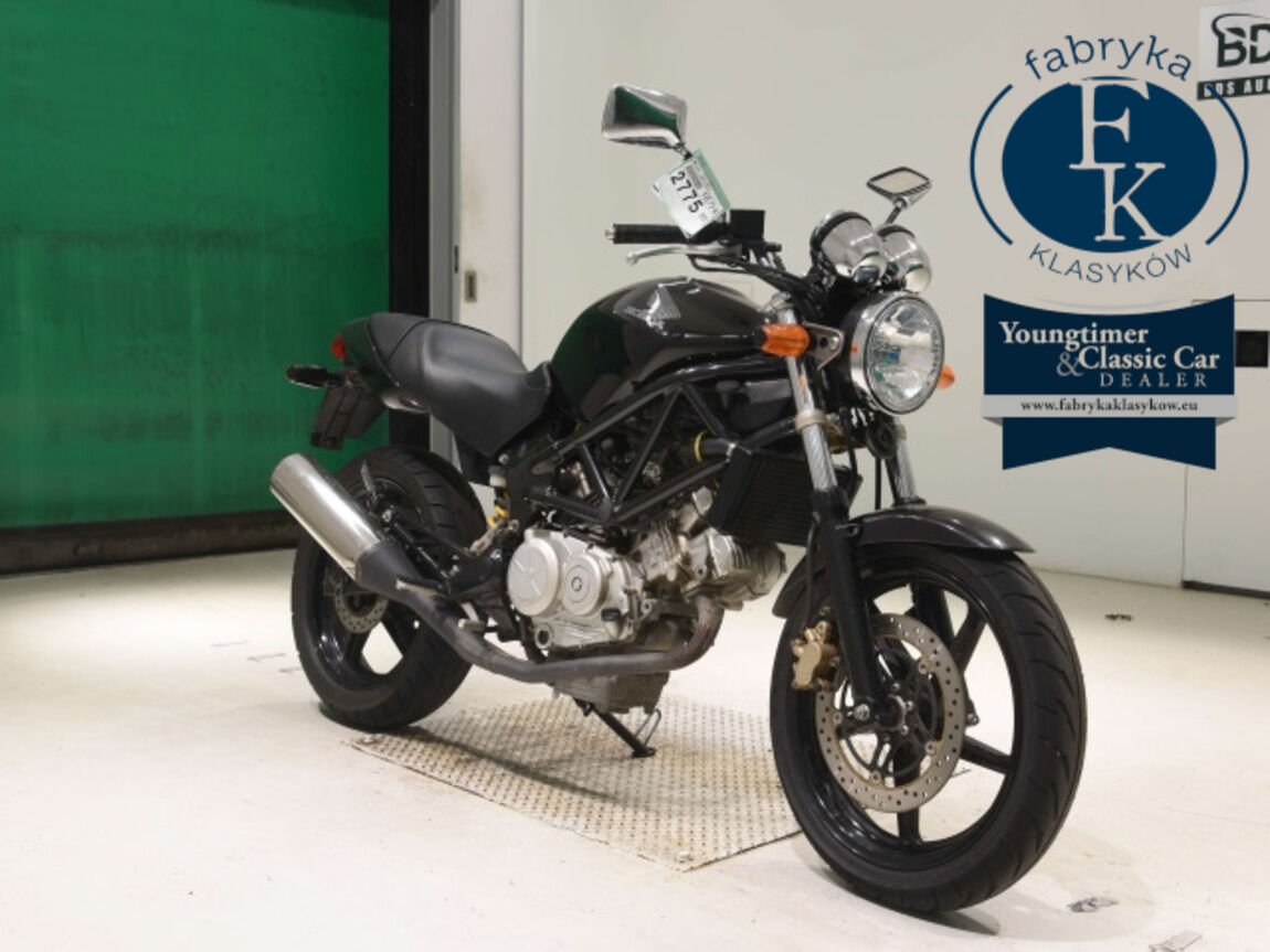 HONDA VTR250  - zdjęcie 4