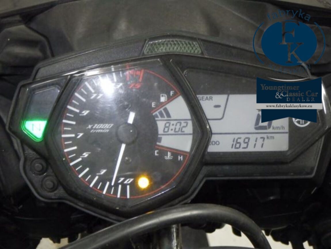 YAMAHA YZF-R25  - zdjęcie 13