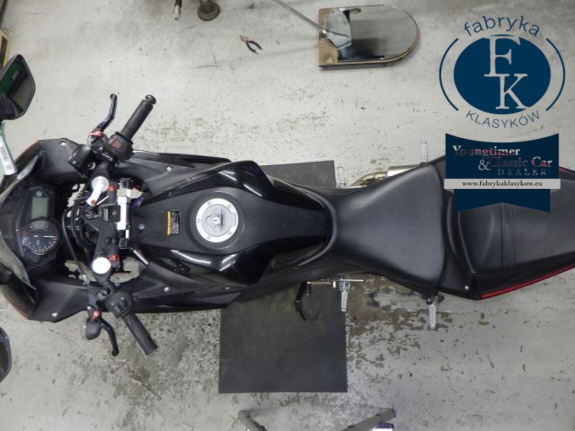 YAMAHA YZF-R25  - zdjęcie 32