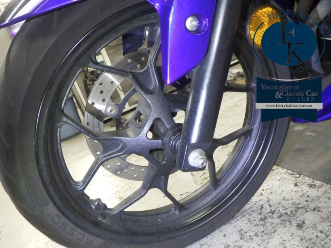 YAMAHA YZF-R25  - zdjęcie 22