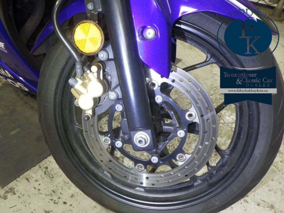 YAMAHA YZF-R25  - zdjęcie 24