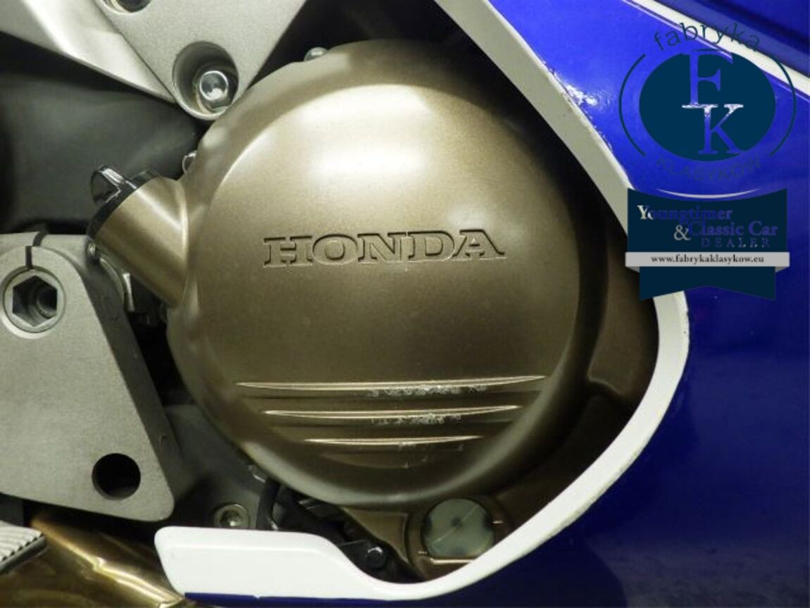 HONDA VFR800F 2015 - zdjęcie 9