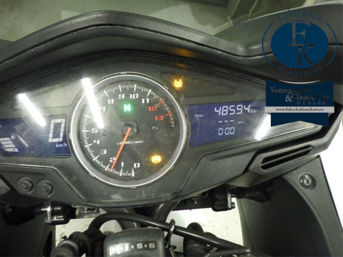 HONDA VFR800F 2015 - zdjęcie 16