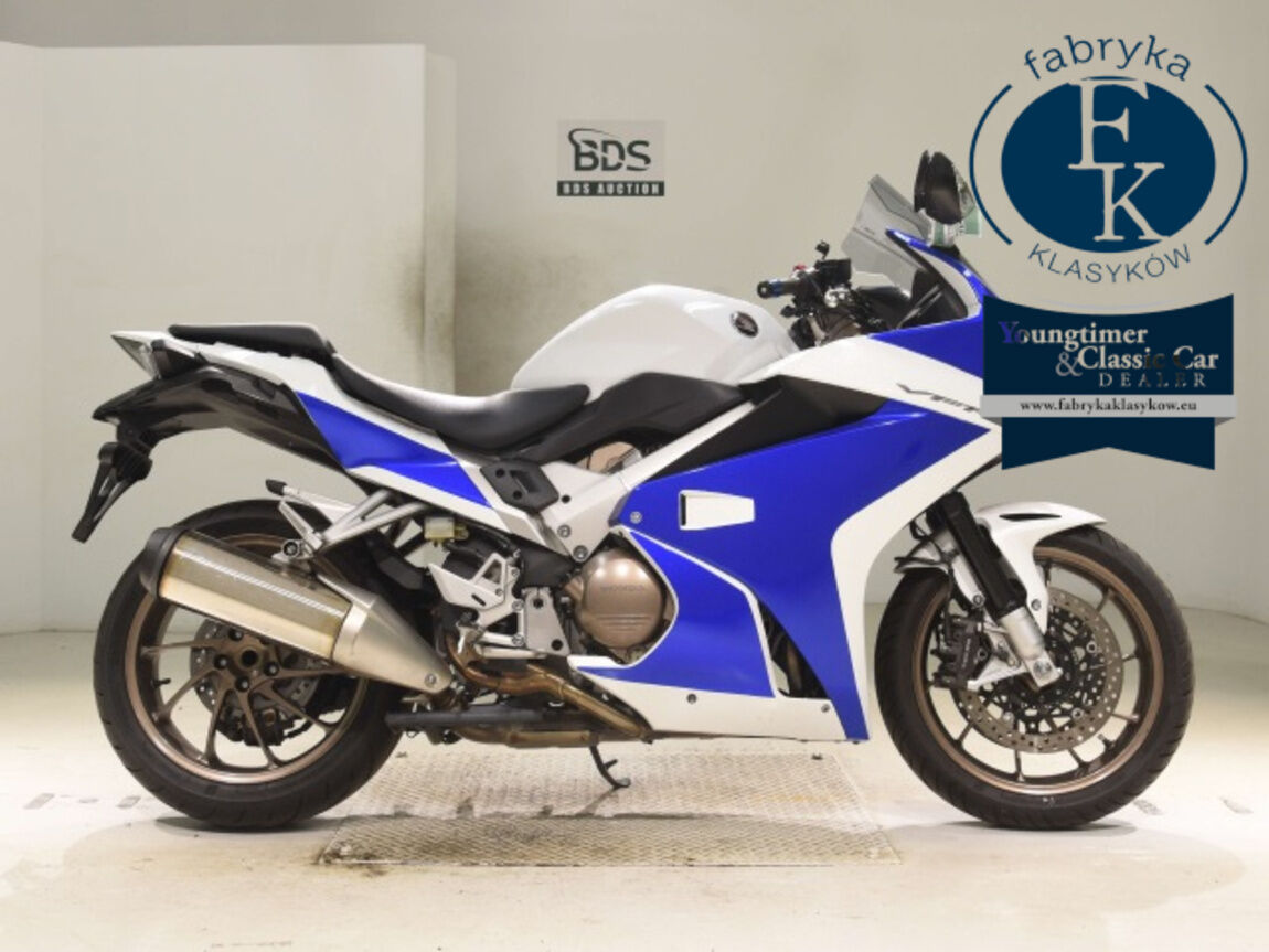 HONDA VFR800F 2015 - aukcja, lot NX-2038986705