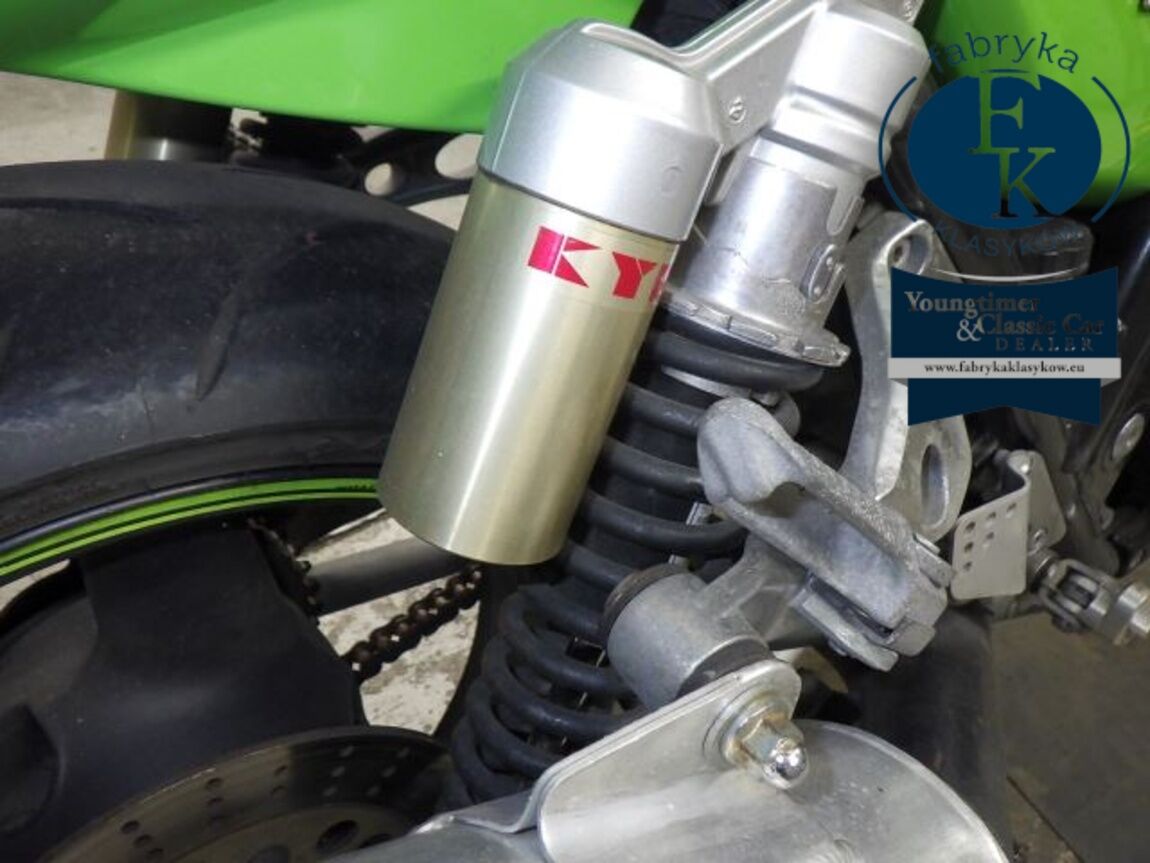 KAWASAKI ZRX1100 1997 - zdjęcie 27