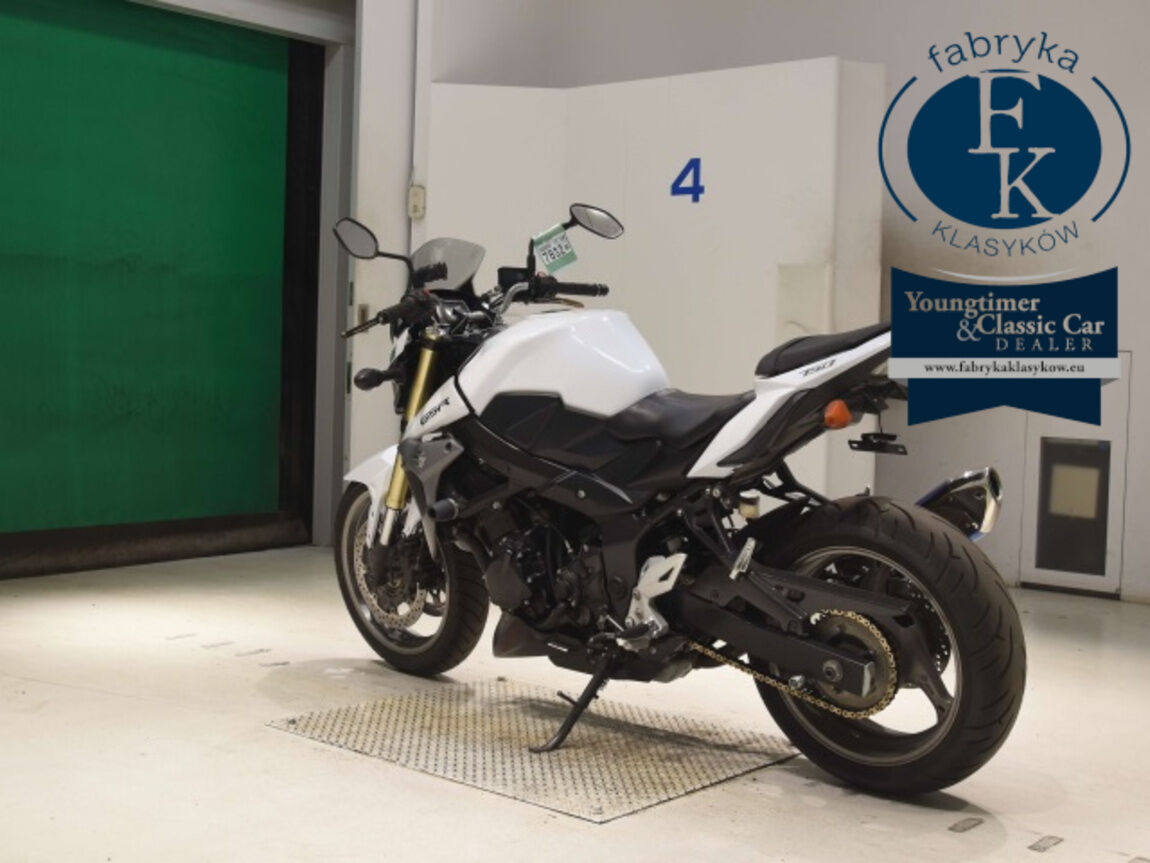 SUZUKI GSR750A 2013 - zdjęcie 7