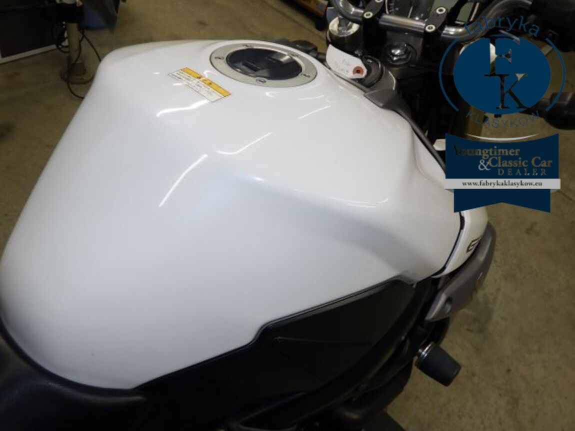 SUZUKI GSR750A 2013 - zdjęcie 19