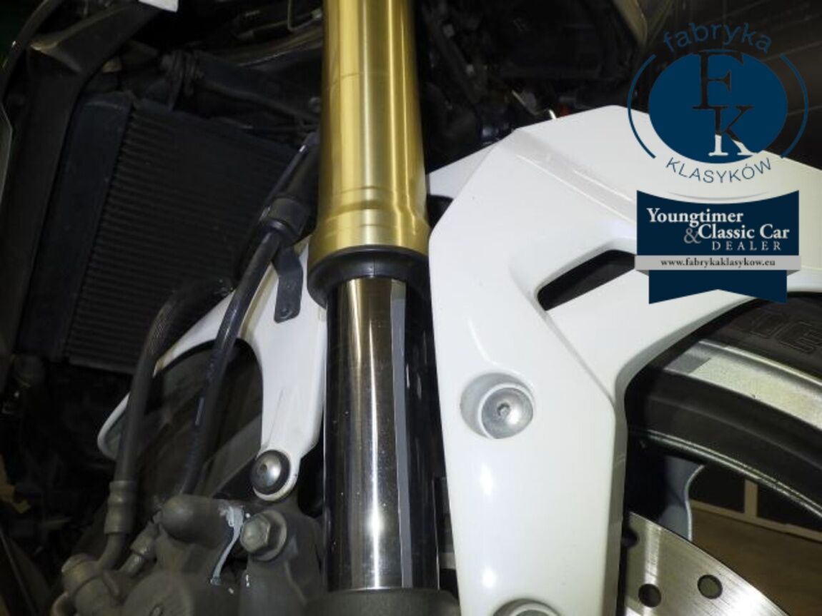 SUZUKI GSR750A 2013 - zdjęcie 21