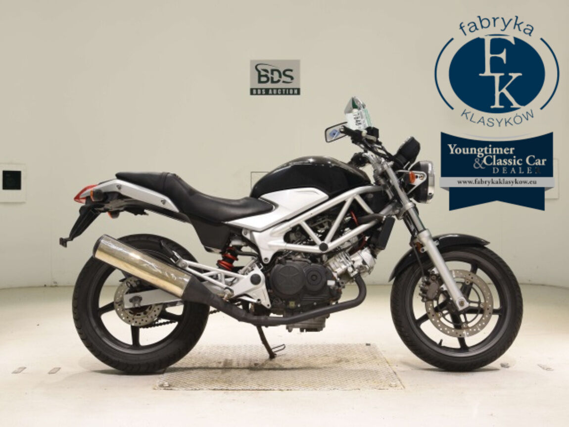HONDA VTR250  - aukcja, lot NX-2038986775