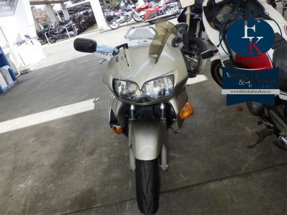 HONDA VFR800 2000 - zdjęcie 16