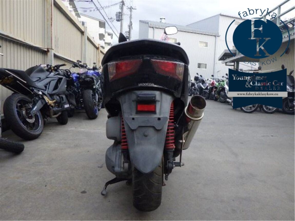 HONDA FORZA  - zdjęcie 23