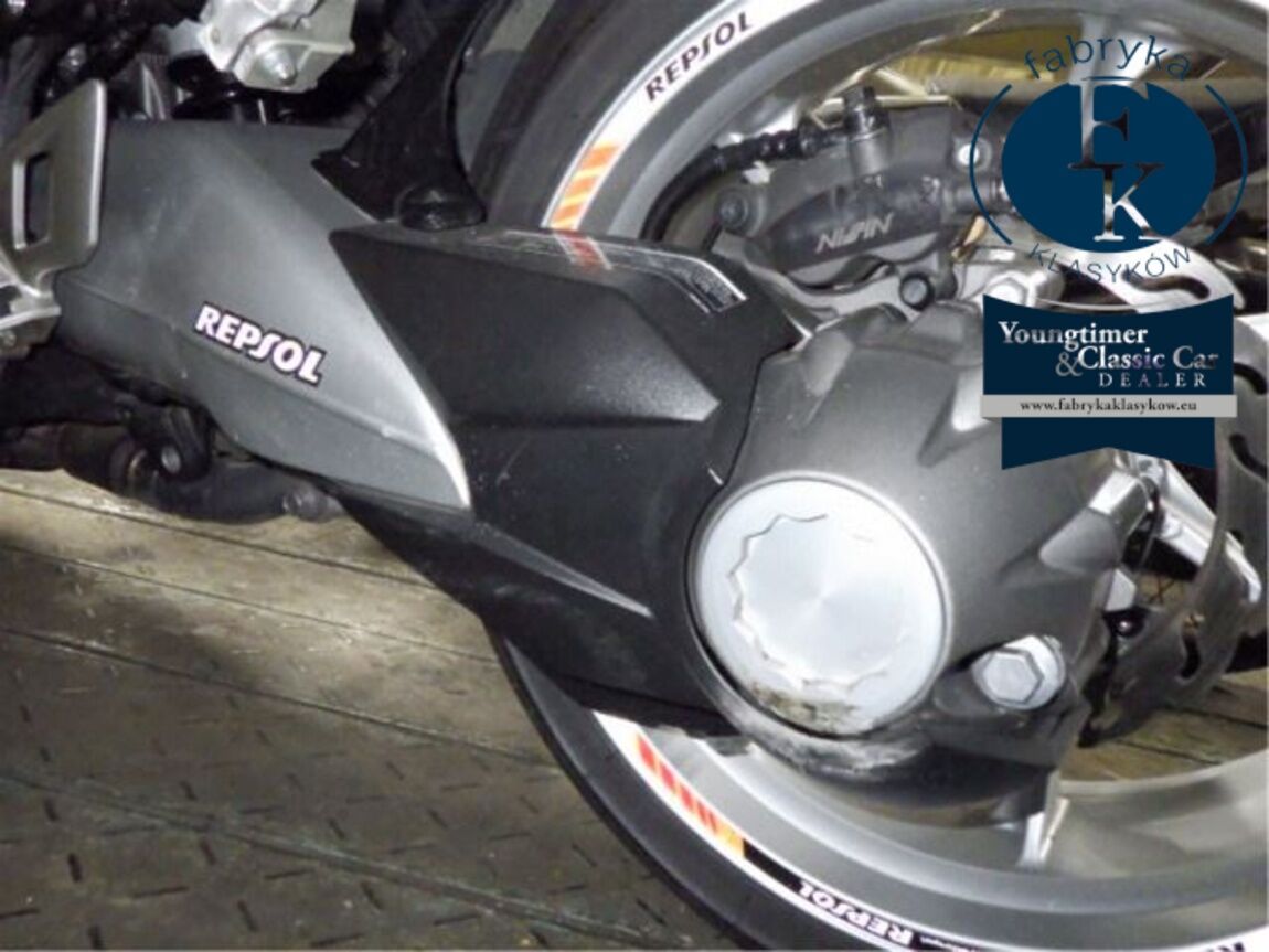 HONDA VFR1200F 2012 - zdjęcie 22