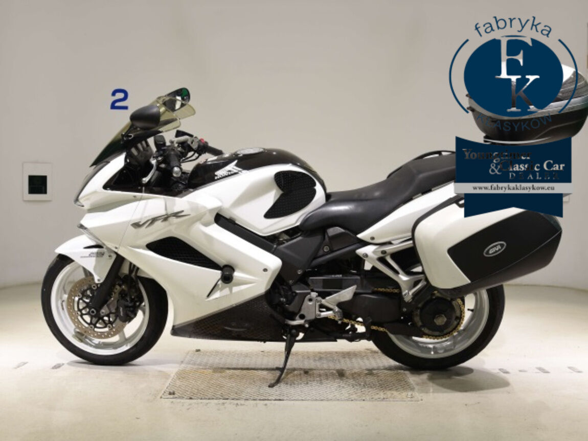 HONDA VFR800 ABS 2009 - zdjęcie 3