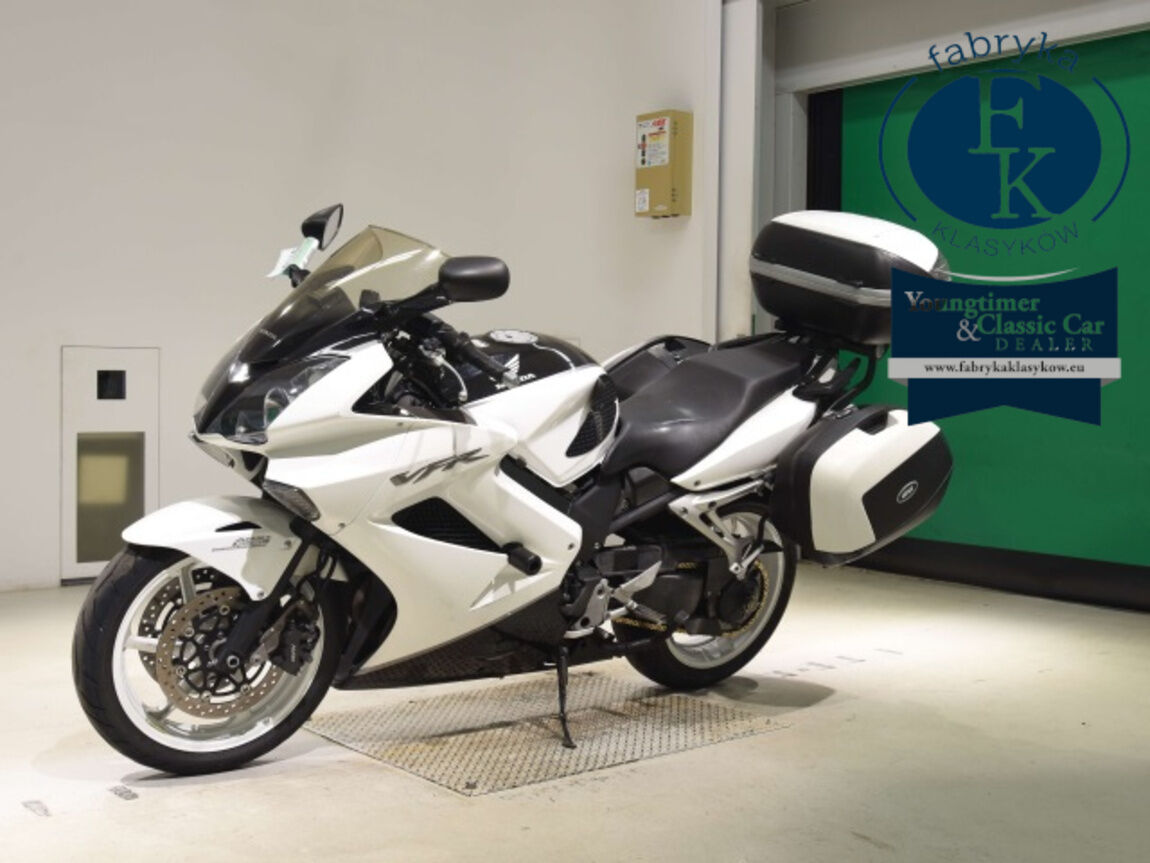 HONDA VFR800 ABS 2009 - zdjęcie 5