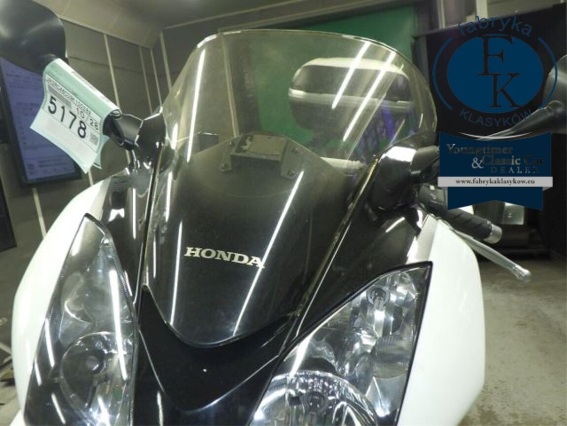 HONDA VFR800 ABS 2009 - zdjęcie 20