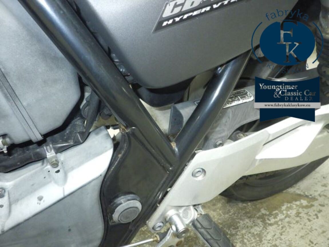 HONDA CB400SFV-2 2002 - zdjęcie 31