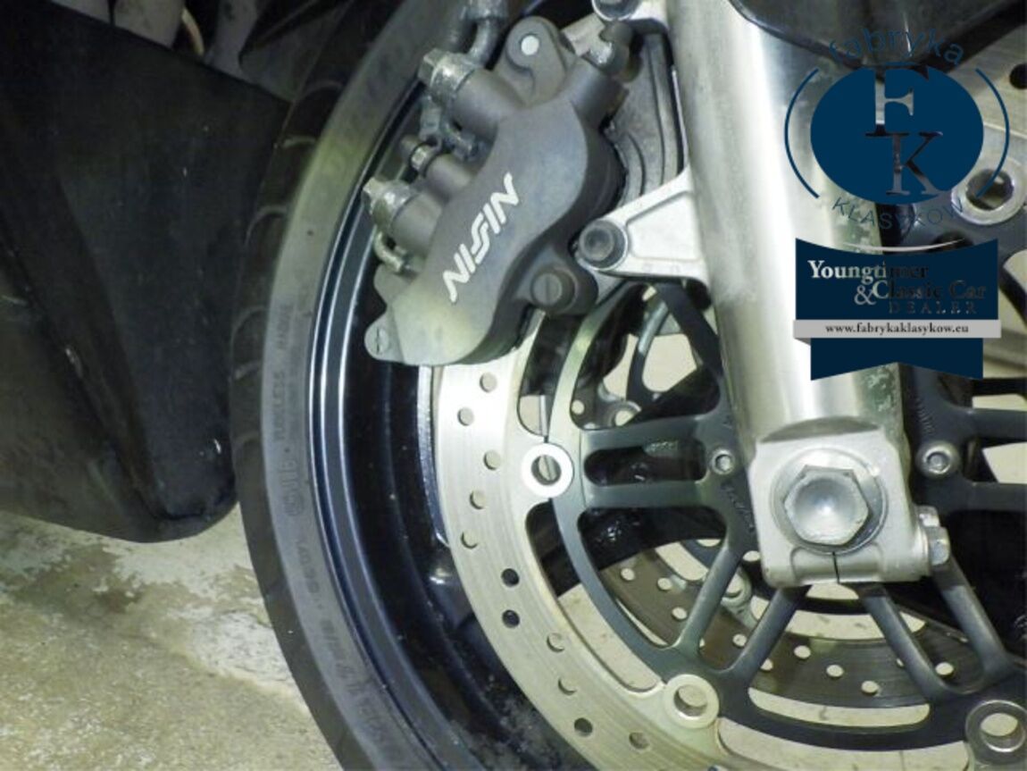 HONDA CBR1100XX 1997 - zdjęcie 23