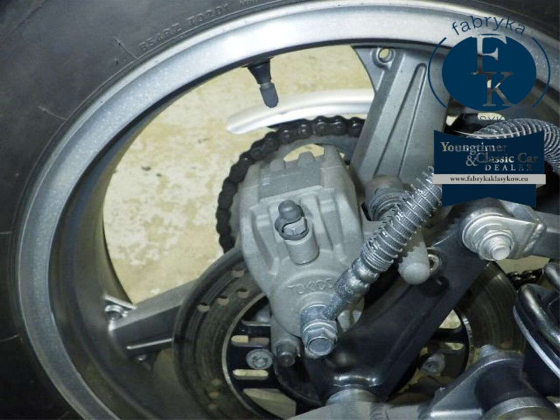KAWASAKI ZEPHYR400K 2010 - zdjęcie 26
