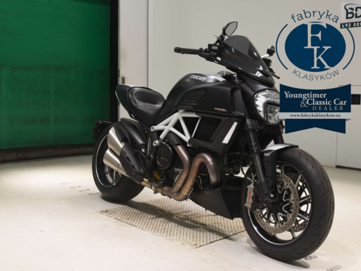 DUCATI DIAVEL CARBON 2017 - zdjęcie 4
