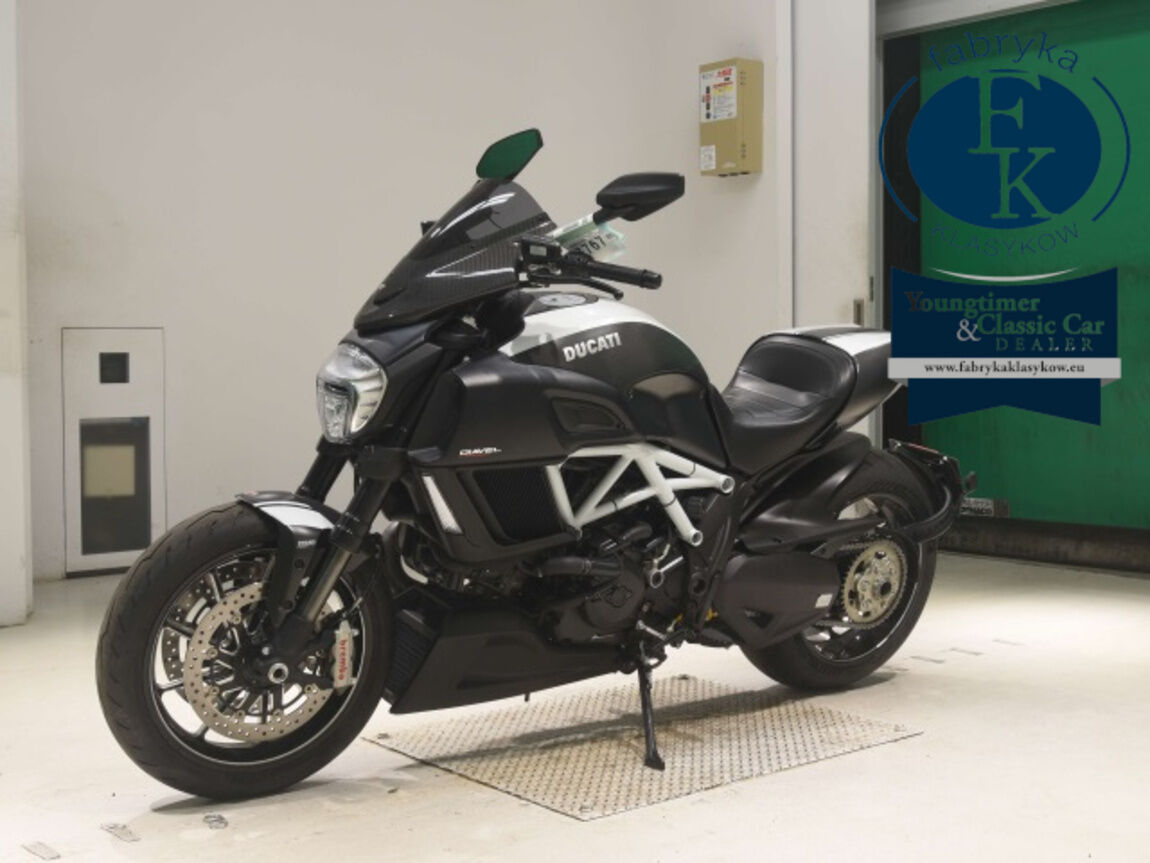DUCATI DIAVEL CARBON 2017 - zdjęcie 5