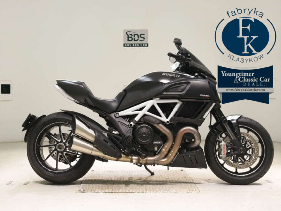 DUCATI DIAVEL CARBON 2017 - aukcja, lot NX-2038986935