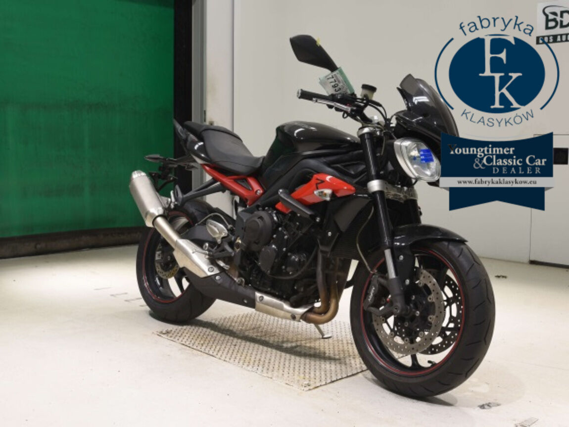 TRIUMPH STREET TRIPLE R 2014 - zdjęcie 4
