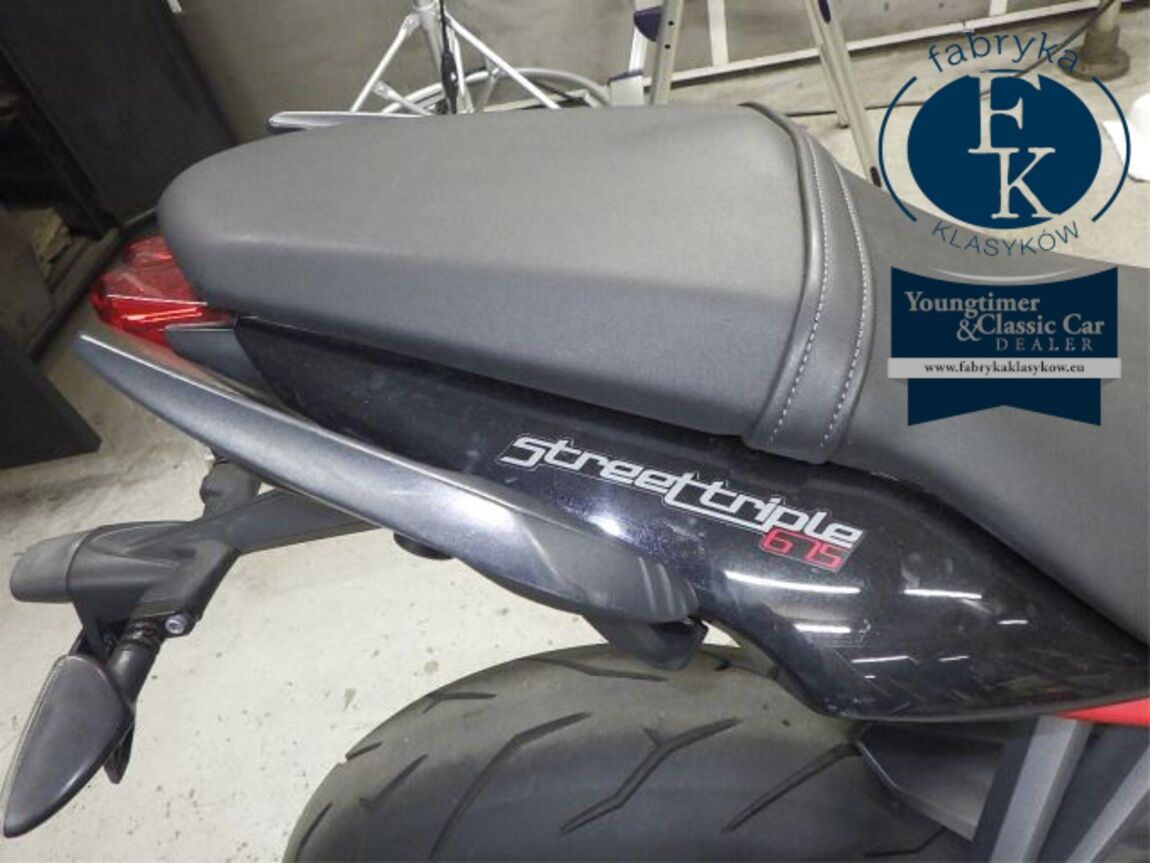 TRIUMPH STREET TRIPLE R 2014 - zdjęcie 20