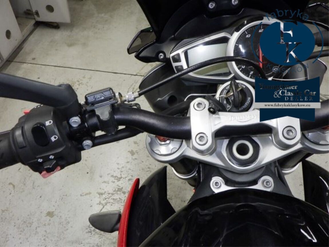 TRIUMPH STREET TRIPLE R 2014 - zdjęcie 24