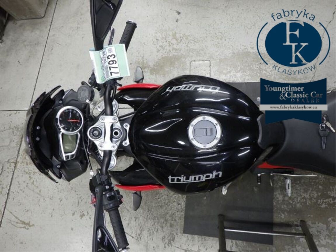 TRIUMPH STREET TRIPLE R 2014 - zdjęcie 32