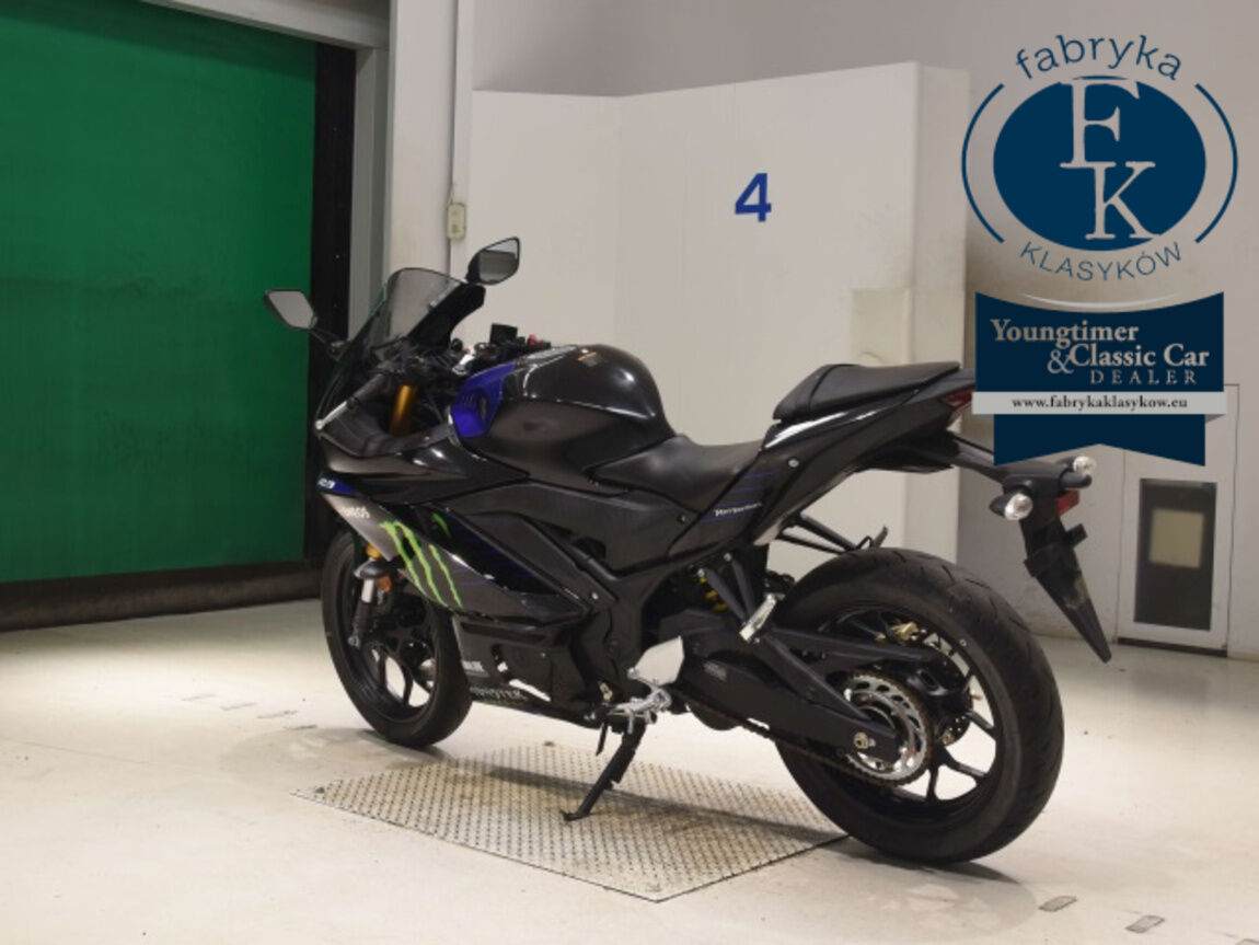 YAMAHA YZF-R3 2021 - zdjęcie 7