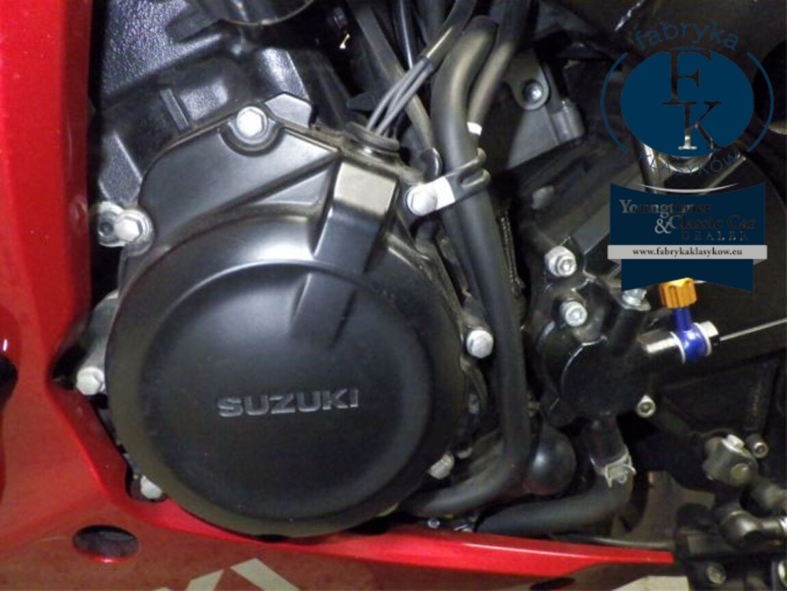 SUZUKI GSX-S1000F 2018 - zdjęcie 11