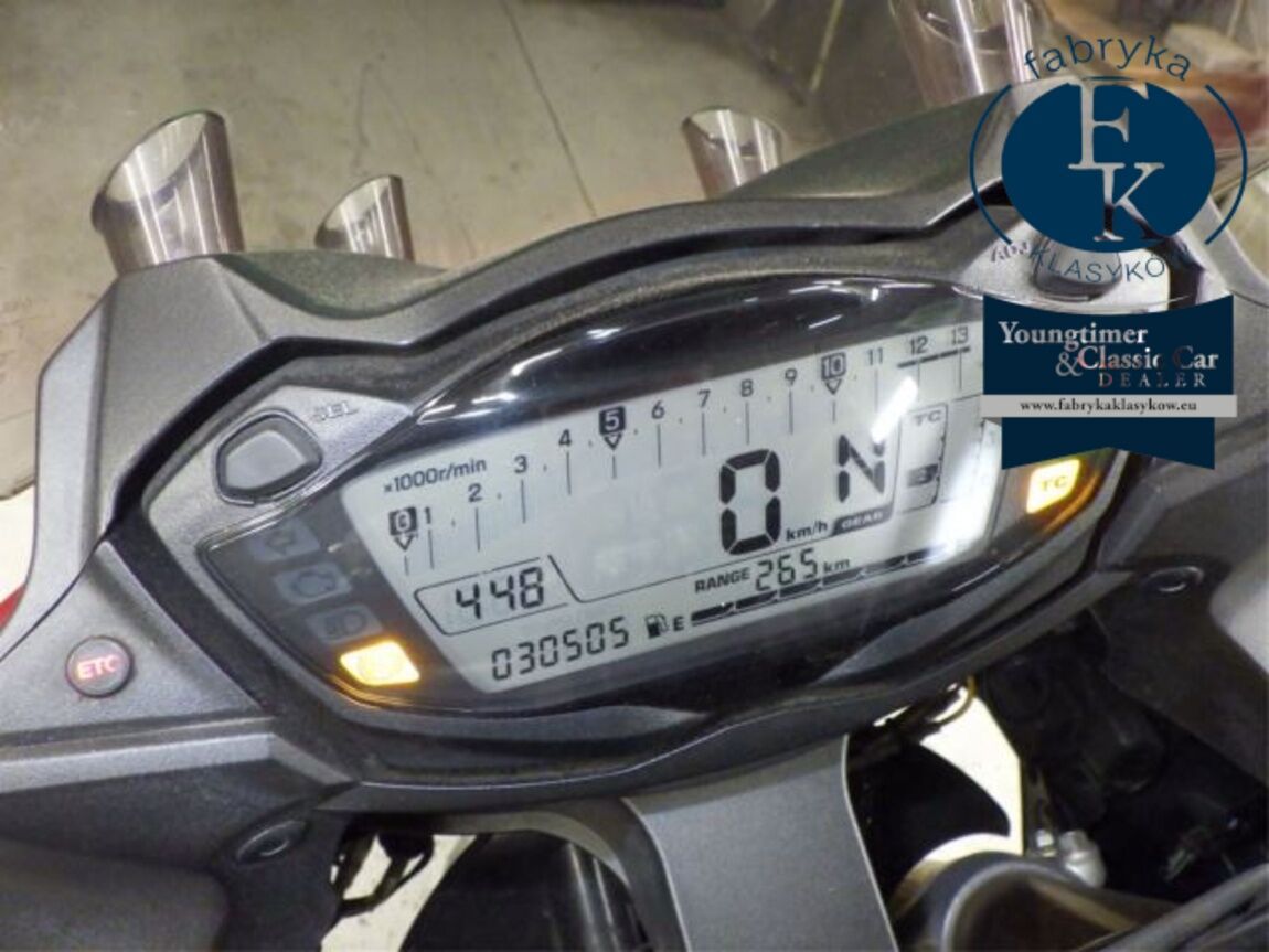 SUZUKI GSX-S1000F 2018 - zdjęcie 13