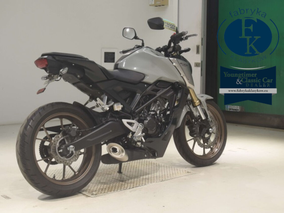 HONDA CB125R  - zdjęcie 6
