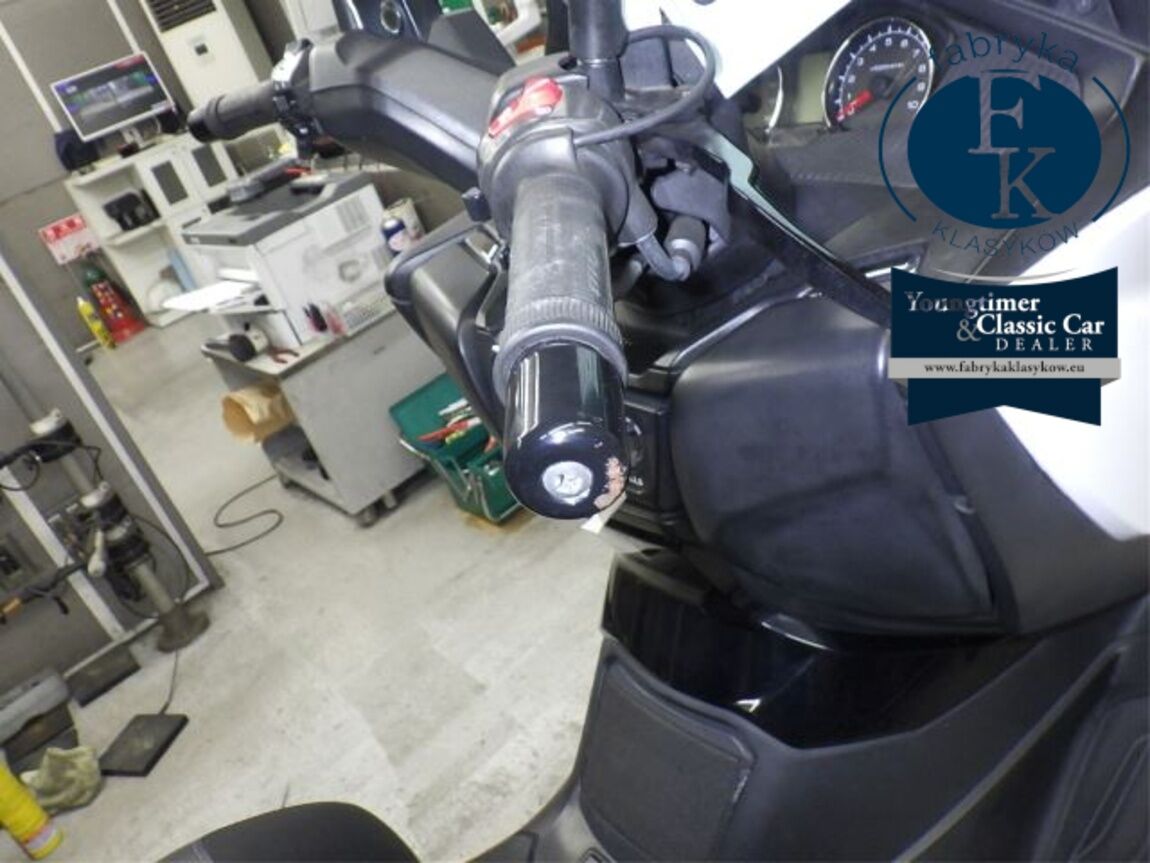 SUZUKI BURGMAN 400A 2020 - zdjęcie 21