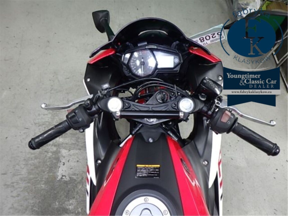 YAMAHA YZF-R25A  - zdjęcie 21